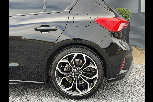 Ford Focus 1.0 EcoBoost ST Line Business 2e Eigenaar l Navi l Clima l Cruise l 125pk l Keyless l Pdc V+A l 18 '' Lmv  l N.A.P l Apk tot 02-2028