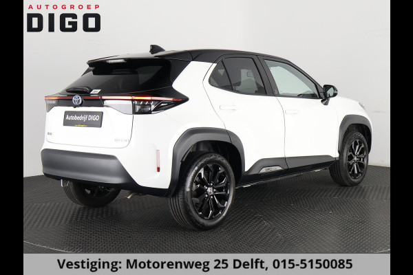 Toyota Yaris Cross 1.5 HYBRIDE BLACK & WHITE AUTOMAAT GARANTIE 3-2034 LM VELGEN. CARPLAY NAVI.ADAPTIEVE CRUISE CONTROLL