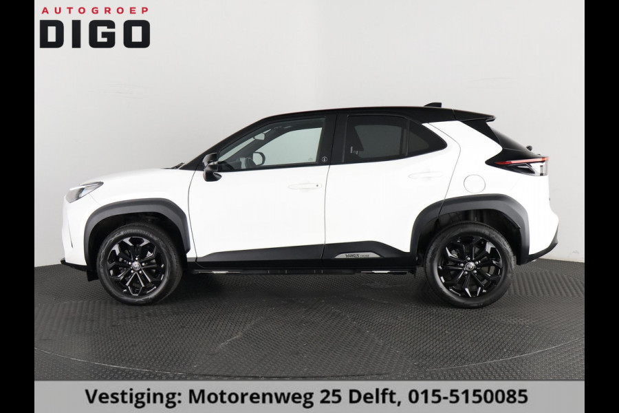 Toyota Yaris Cross 1.5 HYBRIDE BLACK & WHITE AUTOMAAT GARANTIE 3-2034 LM VELGEN. CARPLAY NAVI.ADAPTIEVE CRUISE CONTROLL