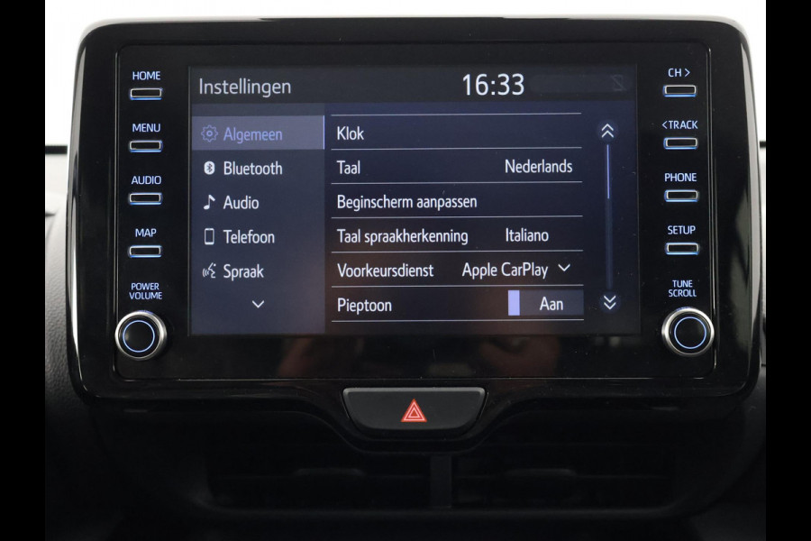 Toyota Yaris Cross 1.5 HYBRIDE BLACK & WHITE AUTOMAAT GARANTIE 3-2034 LM VELGEN. CARPLAY NAVI.ADAPTIEVE CRUISE CONTROLL