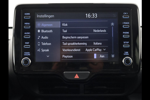 Toyota Yaris Cross 1.5 HYBRIDE BLACK & WHITE AUTOMAAT GARANTIE 3-2034 LM VELGEN. CARPLAY NAVI.ADAPTIEVE CRUISE CONTROLL