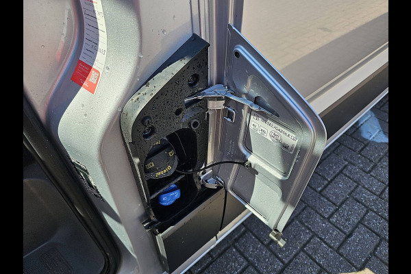 Volkswagen Crafter 35 2.0 TDI L3H3 Highline Cruise control, Airco, Carplay, Navi, Camera, EURO6, Velgen