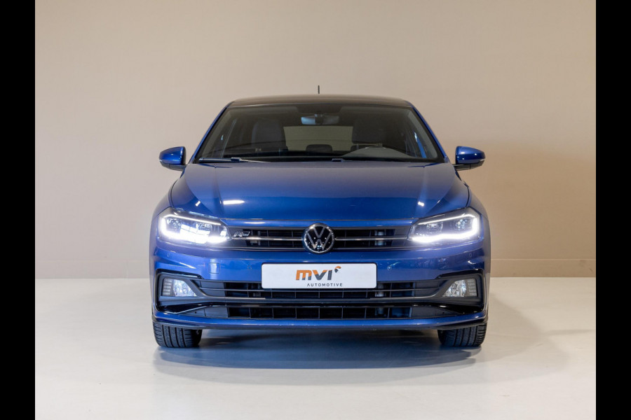 Volkswagen Polo 1.0 TSI Highline Business R 110pk / Panoramadak / Beats audio / Achteruitrijcamera / Stoelverwarming / Cruise control adaptief / Navigatie / Apple carplay /