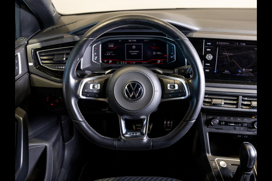 Volkswagen Polo 1.0 TSI Highline Business R 110pk / Panoramadak / Beats audio / Achteruitrijcamera / Stoelverwarming / Cruise control adaptief / Navigatie / Apple carplay /
