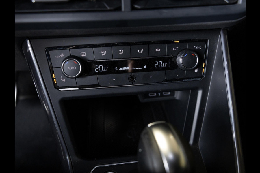 Volkswagen Polo 1.0 TSI Highline Business R 110pk / Panoramadak / Beats audio / Achteruitrijcamera / Stoelverwarming / Cruise control adaptief / Navigatie / Apple carplay /