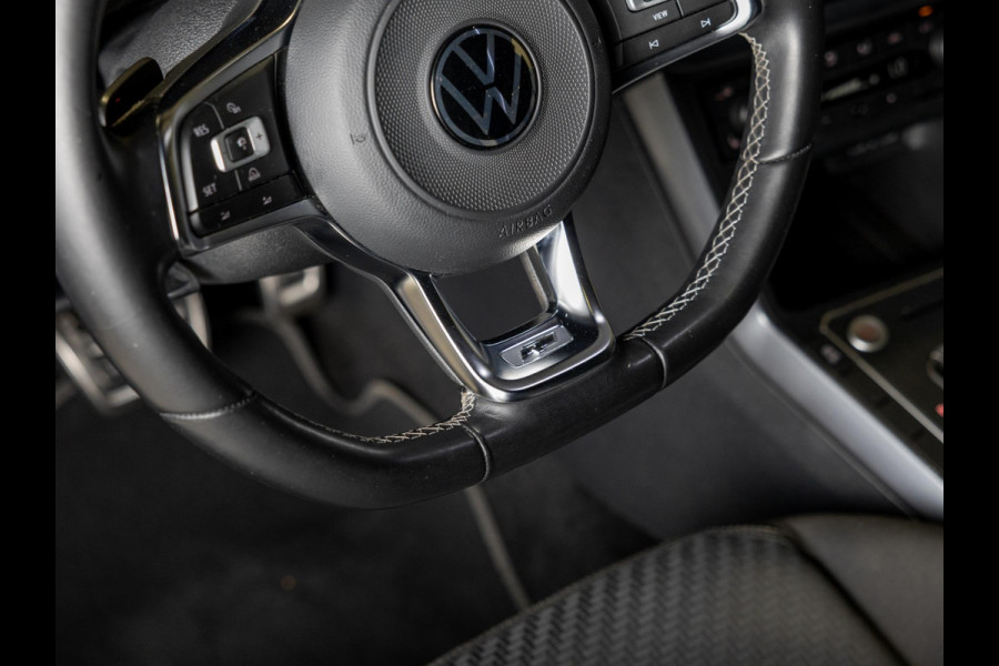Volkswagen Polo 1.0 TSI Highline Business R 110pk / Panoramadak / Beats audio / Achteruitrijcamera / Stoelverwarming / Cruise control adaptief / Navigatie / Apple carplay /