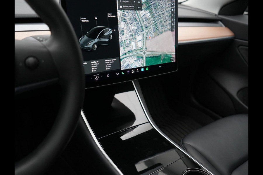 Tesla Model 3 Standard RWD Plus 60 kWh 325pk | Adaptive Cruise | Panodak | Self Driving | Camera | Keyless | Navigatie Via Google Maps | Spotify | DAB | 19"L.M |