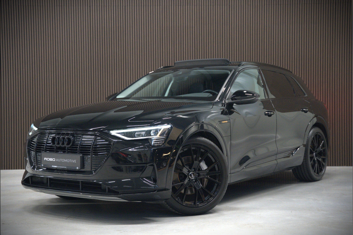 Audi e-tron e-tron 50 quattro Launch edition plus 71 kWh | Panoramadak | Stoelverwarming | Memory Seat | Adaptive Cruise Control | Luchtvering | Parkeersensoren | Apple Carplay | Keyless | SOH 83,67%