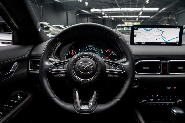 Mazda CX-5 2.5 SkyActiv-G 194 HUD Leder Bose 360 ° Memory seats Navi Matrix LED PDC Stuur- & stoelverwarming Elektr. bedienbare achterklep Climate C. Cruise C. LM velgen BTW auto!