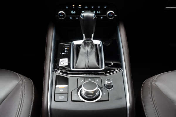 Mazda CX-5 2.5 SkyActiv-G 194 HUD Leder Bose 360 ° Memory seats Navi Matrix LED PDC Stuur- & stoelverwarming Elektr. bedienbare achterklep Climate C. Cruise C. LM velgen BTW auto!