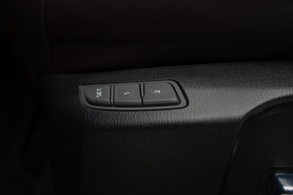 Mazda CX-5 2.5 SkyActiv-G 194 HUD Leder Bose 360 ° Memory seats Navi Matrix LED PDC Stuur- & stoelverwarming Elektr. bedienbare achterklep Climate C. Cruise C. LM velgen BTW auto!