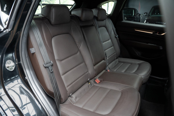 Mazda CX-5 2.5 SkyActiv-G 194 HUD Leder Bose 360 ° Memory seats Navi Matrix LED PDC Stuur- & stoelverwarming Elektr. bedienbare achterklep Climate C. Cruise C. LM velgen BTW auto!