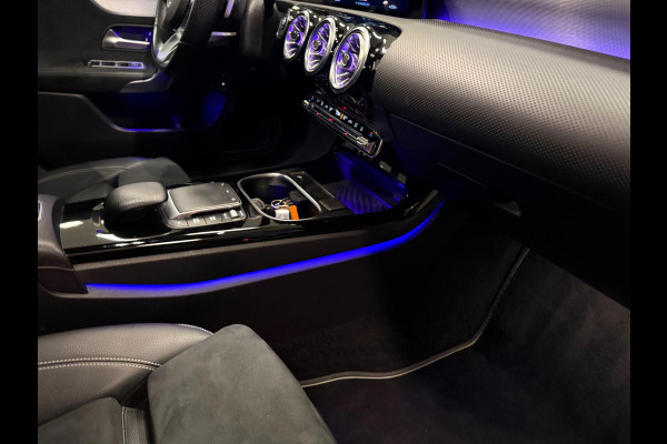 Mercedes-Benz CLA-Klasse Shooting Brake 250 e AMG PREMIUM 218PK SOH-TEST/SFEERVERL/NAVI/DAB/LED/V-COCKPIT/CARPLAY///