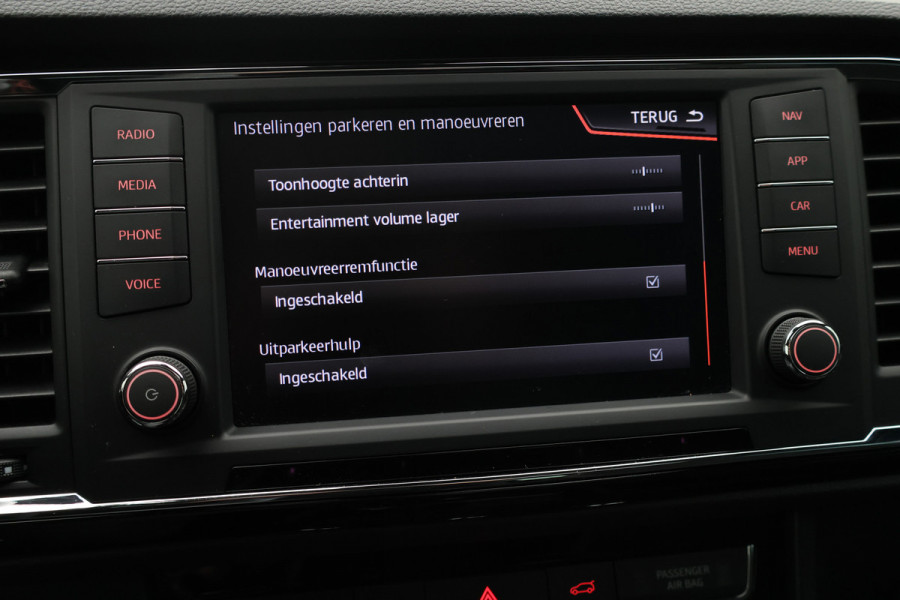 Seat Ateca 1.4 TSI DSG EcoTSI FR 4DRIVE Business Intense 360° Camera, Panoramadak, ACC, Apple Carplay, Stoelverwarming, 18”