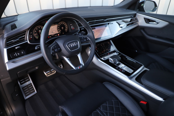 Audi Q8 60 TFSI e quattro S Competition | 490PK | Achterasbesturing | Luchtvering | Head-up | Keyless-go | S-Stoelen | Matrix-led | Sfee