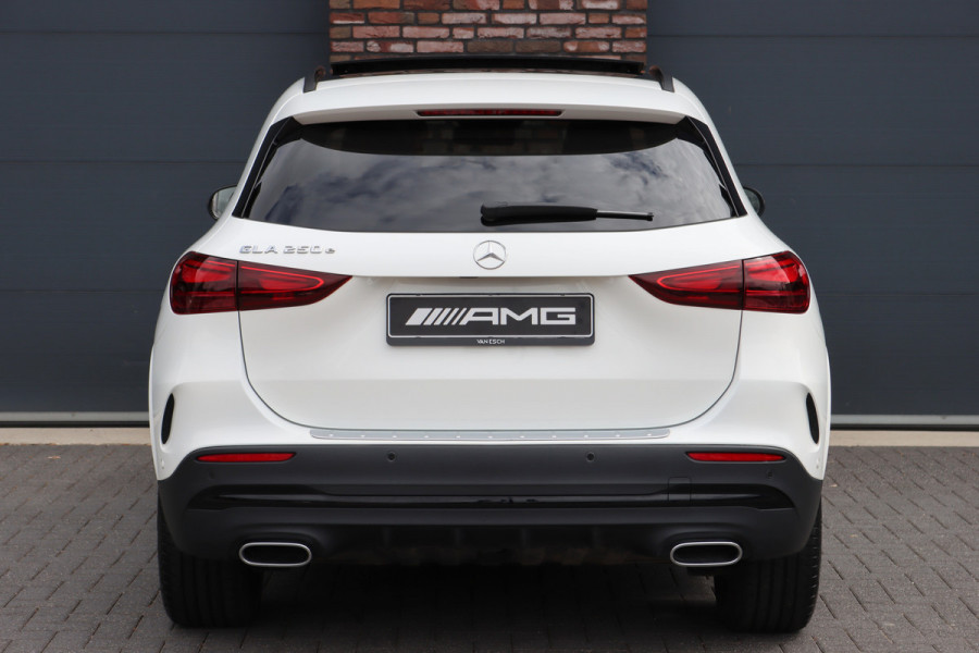 Mercedes-Benz GLA 250 e Star Edition AMG Line | Premium+ | Memory | Panoramadak | Distronic | Surround Camera | HUD | Keyless Go | Augmented Reality | Zitcomfortpakket |