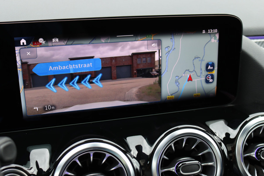 Mercedes-Benz GLA 250 e Star Edition AMG Line | Premium+ | Memory | Panoramadak | Distronic | Surround Camera | HUD | Keyless Go | Augmented Reality | Zitcomfortpakket |