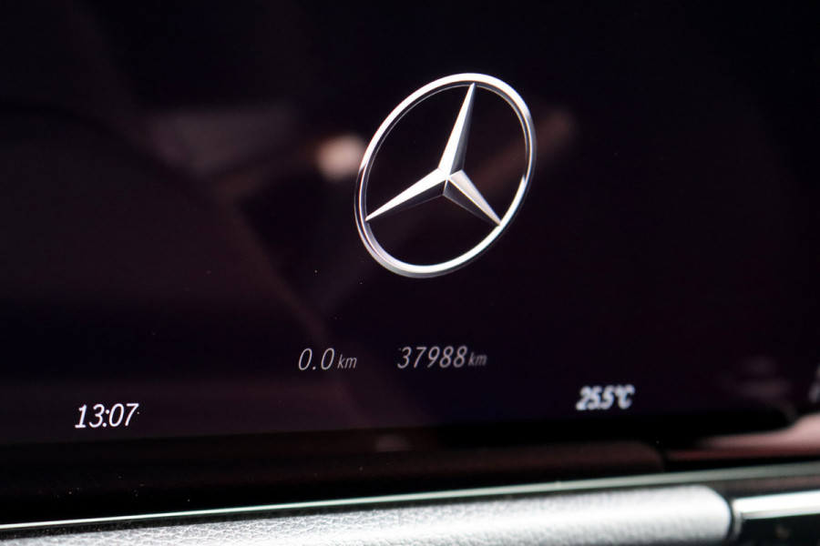 Mercedes-Benz GLA 250 e Star Edition AMG Line | Premium+ | Memory | Panoramadak | Distronic | Surround Camera | HUD | Keyless Go | Augmented Reality | Zitcomfortpakket |