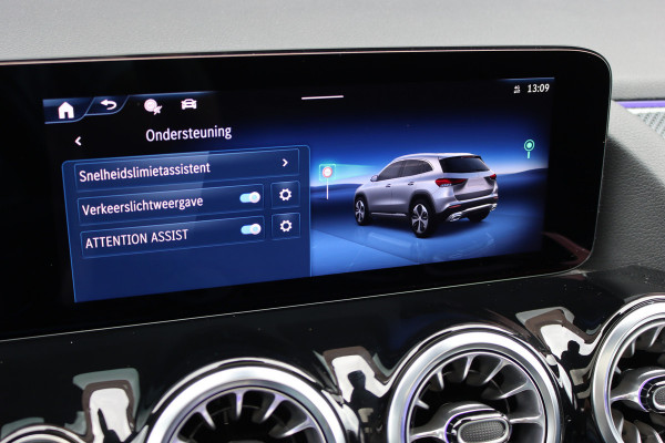 Mercedes-Benz GLA 250 e Star Edition AMG Line | Premium+ | Memory | Panoramadak | Distronic | Surround Camera | HUD | Keyless Go | Augmented Reality | Zitcomfortpakket |