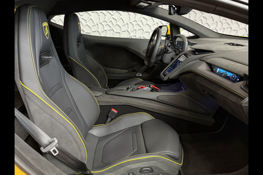 Lamborghini Temerario 4.0 V8 920 PK GIALLO AUGE - LIFT - SONUS - 5 Year Warranty Pass Display - Stoel Verw/Koeling - Style Pack -