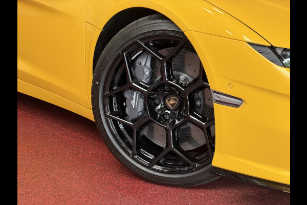 Lamborghini Temerario 4.0 V8 920 PK GIALLO AUGE - LIFT - SONUS - 5 Year Warranty Pass Display - Stoel Verw/Koeling - Style Pack -