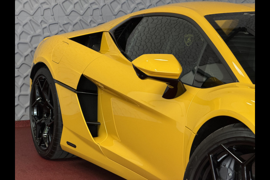 Lamborghini Temerario 4.0 V8 920 PK GIALLO AUGE - LIFT - SONUS - 5 Year Warranty Pass Display - Stoel Verw/Koeling - Style Pack -