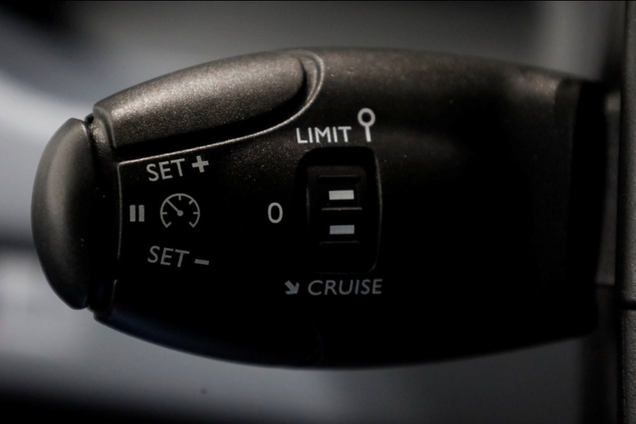 Peugeot Expert 2.0 BlueHDI 145pk Automaat Premium Airco/Carplay/Cruise Control 05-2022