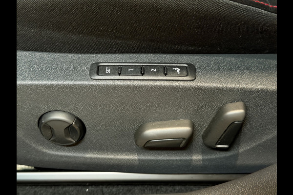 Škoda Octavia- 1.4 TSI RS iV PHEV|HuD|Memory|DCC|Massage|Keyless