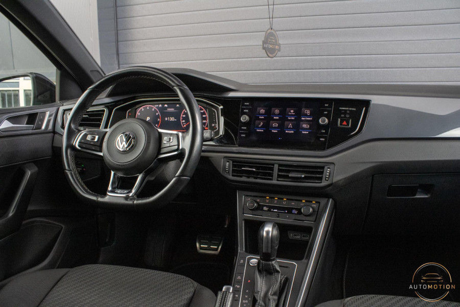 Volkswagen Polo 1.0 TSI Highline Business R PANO CAMERA KEYLESS LED