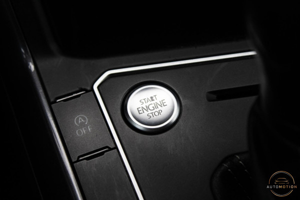 Volkswagen Polo 1.0 TSI Highline Business R PANO CAMERA KEYLESS LED