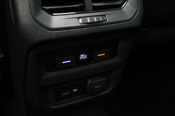 Volkswagen Tiguan 1.5 TSI ACT Highline Panoramadak, Virtual Cockpit, Apple Carplay, ACC, Camera, PDC