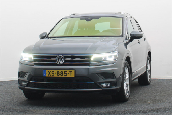 Volkswagen Tiguan 1.5 TSI ACT Highline Panoramadak, Virtual Cockpit, Apple Carplay, ACC, Camera, PDC