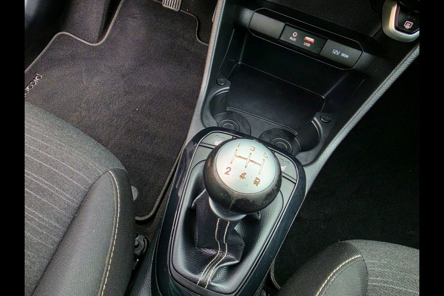 Kia Picanto 1.0 MPi Attraction CarPlay, Camera, Stoelverwarming