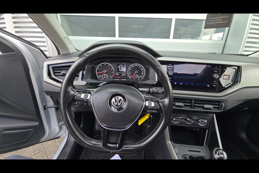 Volkswagen Polo 1.0 MPI Comfort, Pano, Carplay, Full OH!!
