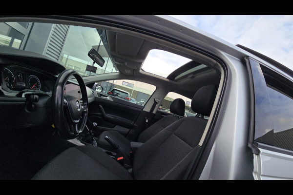Volkswagen Polo 1.0 MPI Comfort, Pano, Carplay, Full OH!!