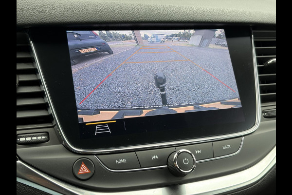 Opel Astra 1.2 Business Elegance 2e Eigenaar l Navi l Camera l Carplay l Keyless l Trekhaak l 110pk l Pdc V+A l Halfleder l 6 Bak l N.A.P l | Lm velgen l Rijstrooksensor l Apk tot 07-2027