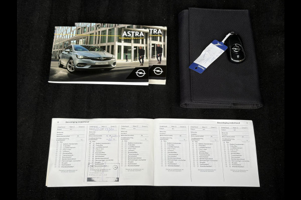 Opel Astra 1.2 Business Elegance 2e Eigenaar l Navi l Camera l Carplay l Keyless l Trekhaak l 110pk l Pdc V+A l Halfleder l 6 Bak l N.A.P l | Lm velgen l Rijstrooksensor l Apk tot 07-2027