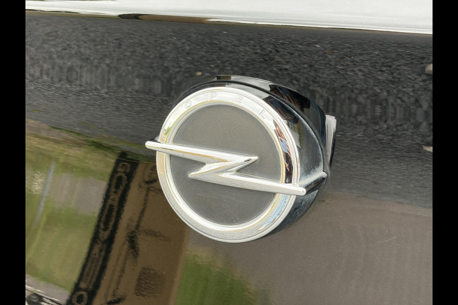 Opel Astra 1.2 Business Elegance 2e Eigenaar l Navi l Camera l Carplay l Keyless l Trekhaak l 110pk l Pdc V+A l Halfleder l 6 Bak l N.A.P l | Lm velgen l Rijstrooksensor l Apk tot 07-2027