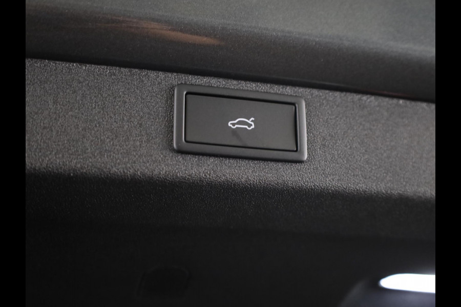 Škoda Enyaq 85 Business Edition | Keyless entry | Travel assist | stoel- en stuurverwarming | elektr. bestuurdersstoel |