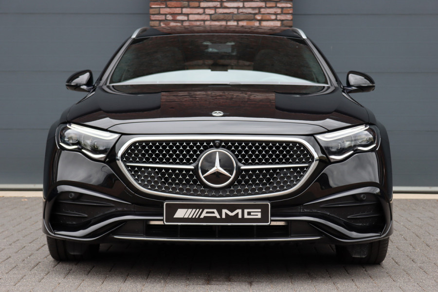 Mercedes-Benz E-Klasse Estate 300 de 4MATIC AMG Line | Luchtvering | Hyperscreen | Distronic+ | HUD | Nappa Leder | Stoelventilatie | Vlakkenverwarming | Massage | 3D-Display |