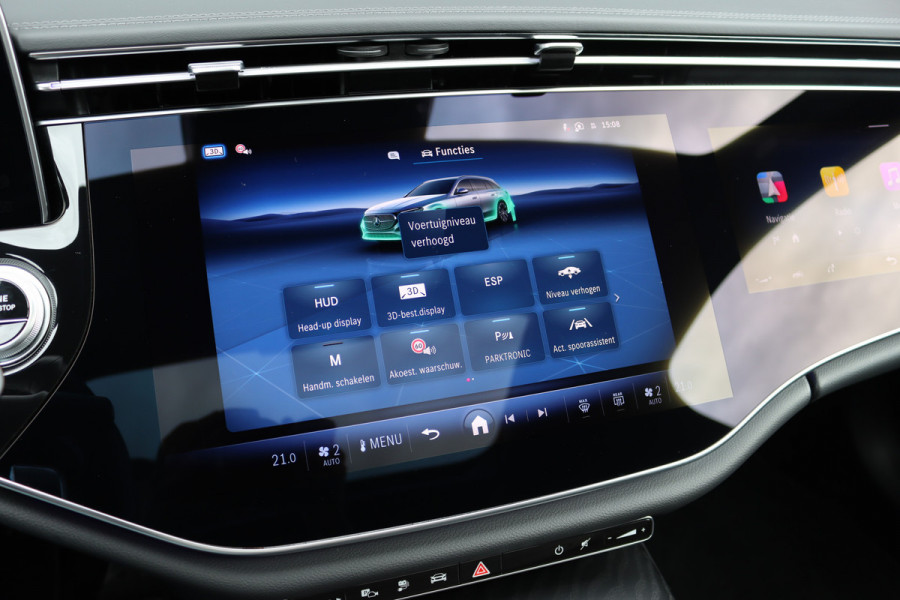 Mercedes-Benz E-Klasse Estate 300 de 4MATIC AMG Line | Luchtvering | Hyperscreen | Distronic+ | HUD | Nappa Leder | Stoelventilatie | Vlakkenverwarming | Massage | 3D-Display |