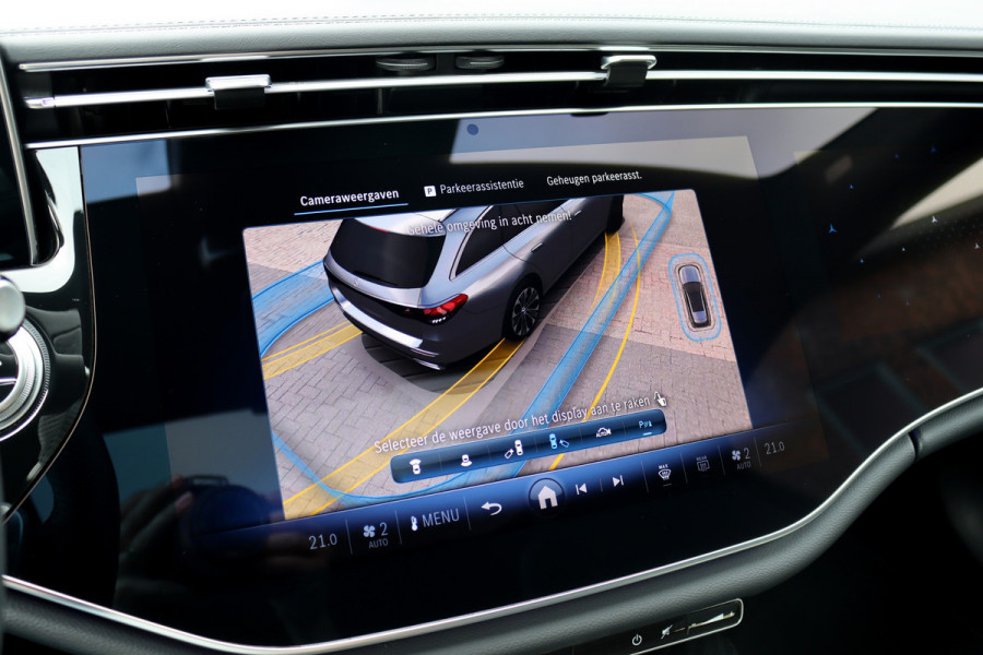 Mercedes-Benz E-Klasse Estate 300 de 4MATIC AMG Line | Luchtvering | Hyperscreen | Distronic+ | HUD | Nappa Leder | Stoelventilatie | Vlakkenverwarming | Massage | 3D-Display |