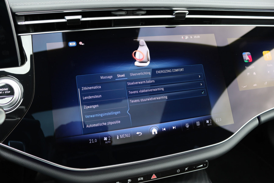 Mercedes-Benz E-Klasse Estate 300 de 4MATIC AMG Line | Luchtvering | Hyperscreen | Distronic+ | HUD | Nappa Leder | Stoelventilatie | Vlakkenverwarming | Massage | 3D-Display |