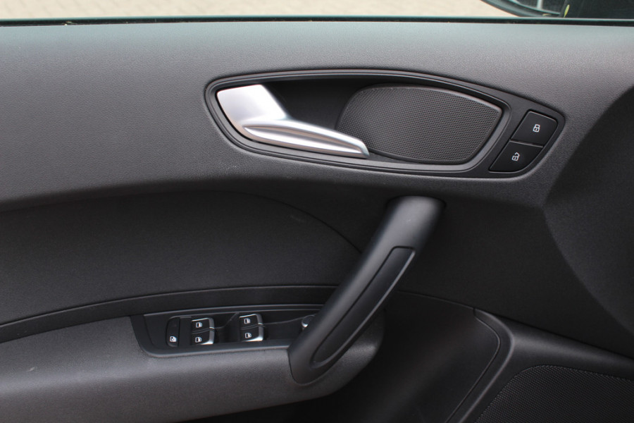 Audi A1 Sportback 1.0 TFSI Pro Line / NL Auto! / 1e Eign. / 15'' / Cruise Control / Bluetooth / Airco