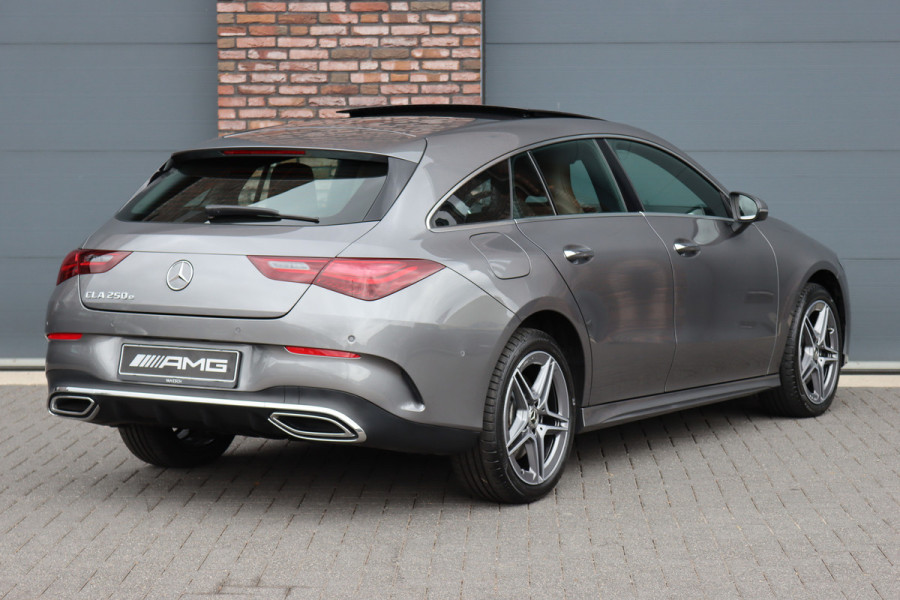Mercedes-Benz CLA-Klasse Shooting Brake 250 e AMG Line | Memory | Distronic | Panoramadak | Keyless Go | Verwarmd Stuurwiel | Camera | Sfeerverlichting |