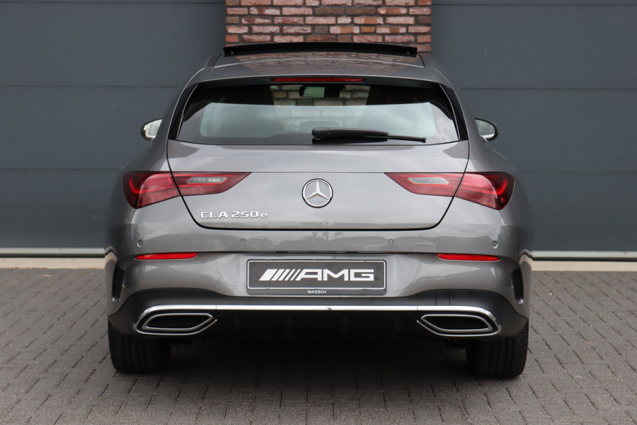 Mercedes-Benz CLA-Klasse Shooting Brake 250 e AMG Line | Memory | Distronic | Panoramadak | Keyless Go | Verwarmd Stuurwiel | Camera | Sfeerverlichting |