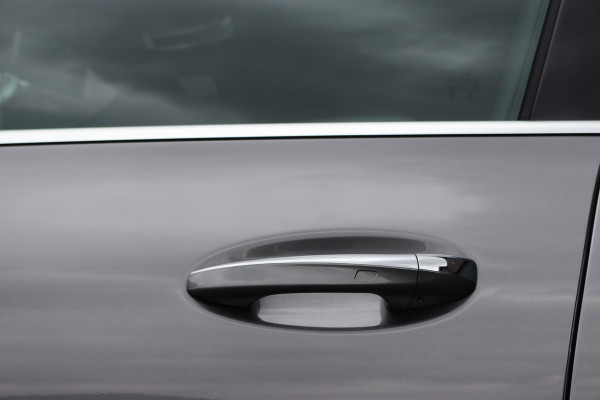 Mercedes-Benz CLA-Klasse Shooting Brake 250 e AMG Line | Memory | Distronic | Panoramadak | Keyless Go | Verwarmd Stuurwiel | Camera | Sfeerverlichting |