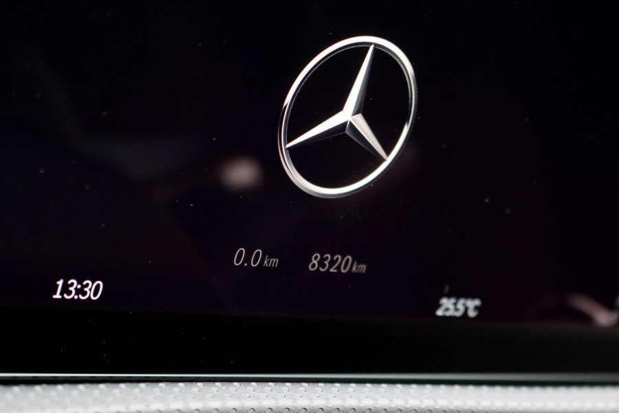 Mercedes-Benz CLA-Klasse Shooting Brake 250 e AMG Line | Memory | Distronic | Panoramadak | Keyless Go | Verwarmd Stuurwiel | Camera | Sfeerverlichting |