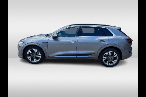 Audi e-tron e-tron 55 quattro advanced Pro Line Plus 95 kWh / Trekhaak / 360Camera / Luchtvering / Keyless / 20'' / CarPlay / Stoelverwarming / Dodehoek / DAB / ACC
