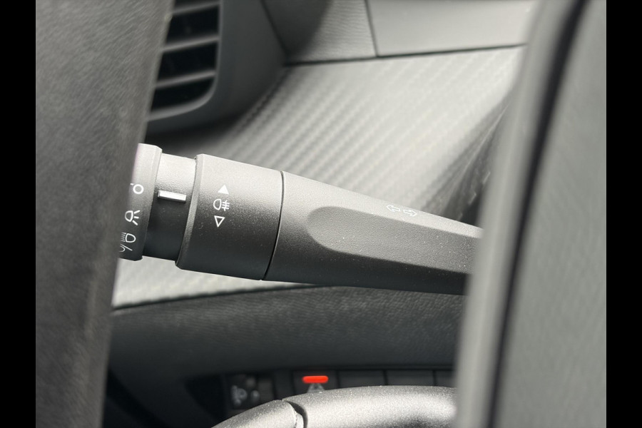 Peugeot 208 1.2 PureTech Like 2e Eigenaar l Dealer Onderhouden l Airco l Cruise l Weinig Km l N.A.P l Apk tot 09-2027